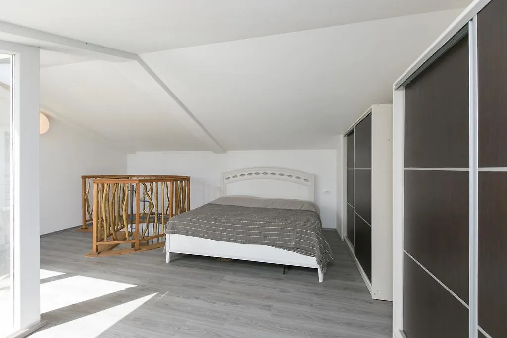 לאבין Holiday Home Dom 0*,  קרואטיה